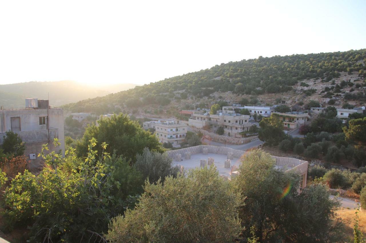 Mhna Guest House Ajloun Ngoại thất bức ảnh